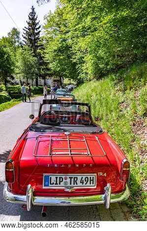 Schieder-schwalenberg, North Rhine-westphalia, Germany, May 8, 2022: Classic Car Show, Land Rover 88