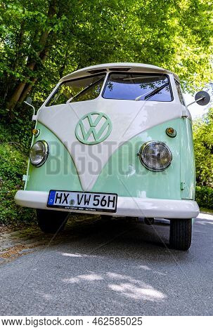 Schieder-schwalenberg, North Rhine-westphalia, Germany, May 8, 2022: Classic Car Show, Land Rover 88
