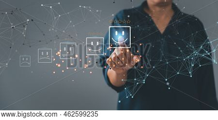 Customer Service And Satisfaction Concept, Online Customer Reviews With Technology. Business People 