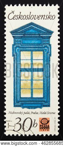 Czechoslovakia - Circa 1977: Postage Stamp 'window, Michna Palace' Printed In Czecho-slovakia. Serie