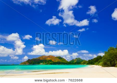 Tropical Beach Cote D'or adlı ada Praslin, Seyşel Adaları