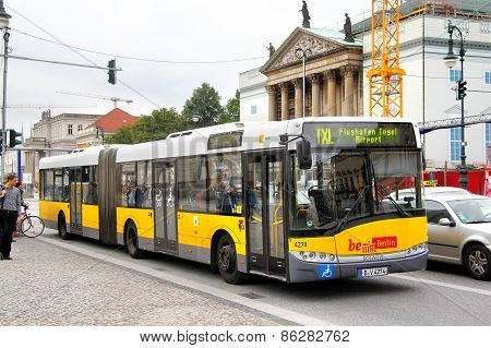 Solaris Urbino 18