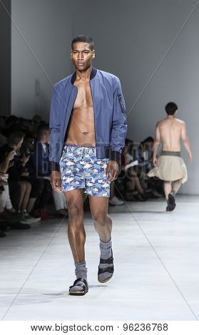Parke & Ronen