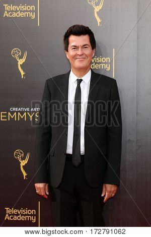LOS ANGELES - SEP 11:  Simon Fuller at the 2016 Primetime Creative Emmy Awards - Day 2 - Arrivals at the Microsoft Theater on September 11, 2016 in Los Angeles, CA