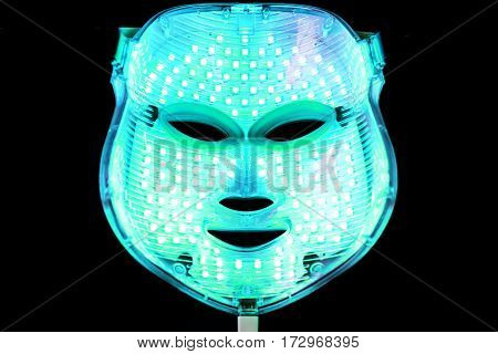 Light rejuvenating mask for facial skin therapy