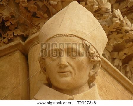 Cathedral gothic statues architecture middle age smile angels religion religion
