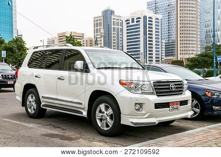 Abu Dhabi, Uae - November 17, 2018: Off-road Vehicle Toyota Land Cruiser 200 In The City Street.