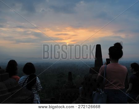 Magelang, Indonesia - October 30, 2018: Foreigner And Local Tourists Take A Sunrise Tour At Borobudu
