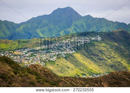 Hawaii and Oahu around the place land scape