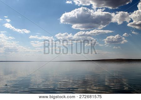 The Sky Reflected In The Water, Deserted Beach Lake, Summer Sky, Nature, Blue Cloud,