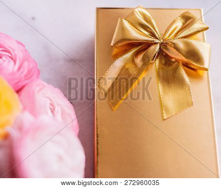 Beautiful Gift For A Speacial Occasion, Thoughtful Present From The Heart