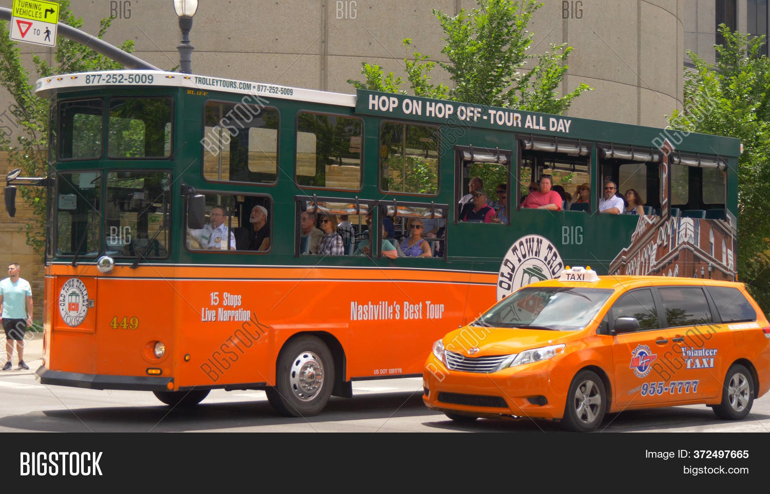 Hollywood Trolley Tour