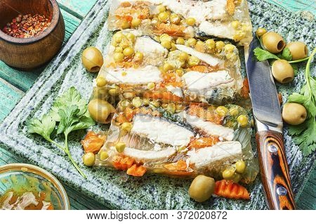 Tasty Aspic Fish.