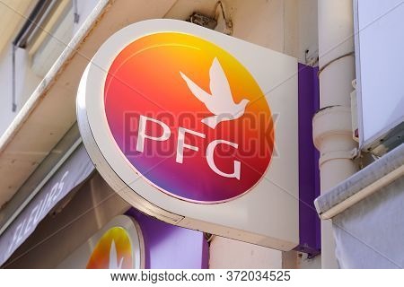 Bordeaux , Aquitaine / France - 06 14 2020 : Pfg Logo Sign Of Pompes Funebres Generales French Agenc