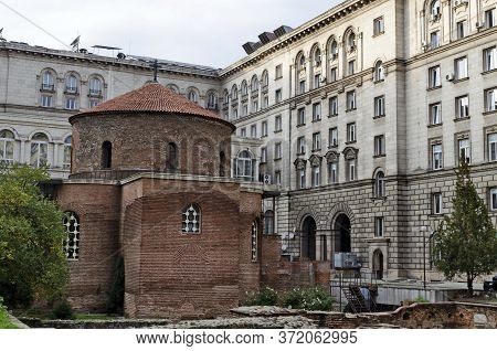 Sofia, Bulgaria - November 28, 2019: St George Rotunda Church Among The Ruins Of The Ancient Town Of