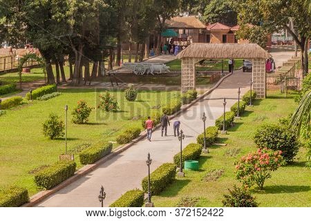 Sonargaon, Bangladesh - November 21, 2016: Garden Of Folk Arts Museum In Sonargaon Town, Bangladesh