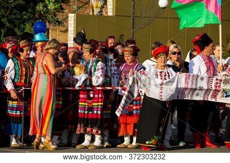 Genichesk, Ukraine - August 26, 2017: People In Traditional Clothing During Festival Of National Cul