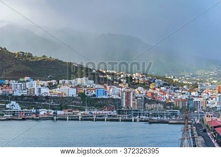 Santa Cruz De La Palma, Spain - November 12, 2019: Panorama Of Santa Cruz Harbor With  Mist-swathed 
