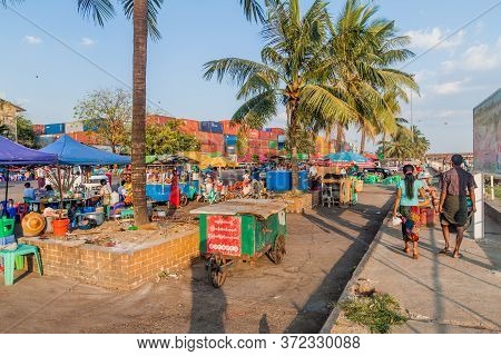 Yangon, Myanmar - December 15, 2016: Street Food Stalls At Botataung Harbor In Yangon.