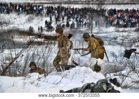 Leningrad Region, Russia - January 22, 2012: The German Gunners During The Second World War To Occup