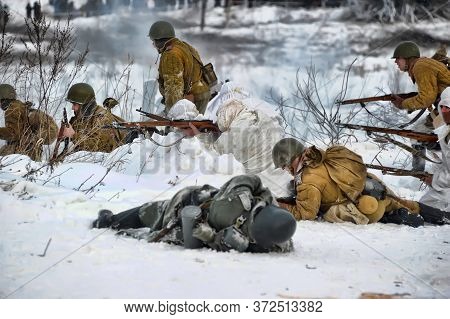 Leningrad Region, Russia - January 22, 2012: The German Gunners During The Second World War To Occup