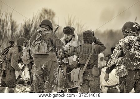 Leningrad Region, Russia - January 22, 2012: The German Gunners During The Second World War To Occup