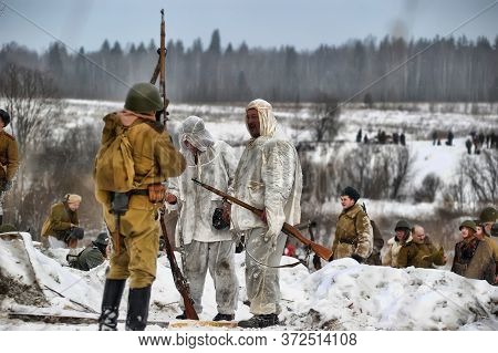 Leningrad Region, Russia - January 22, 2012: The German Gunners During The Second World War To Occup