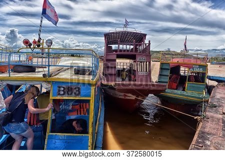 Lake Tonle Sap, Combodia - 28.06.2017: Chong Knies Village, Tonle Sap Lake, The Largest Freshwater L