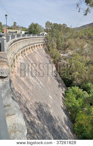 Dam Ardales