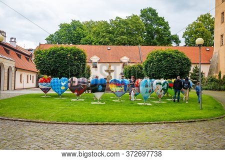 Podebrady, Czech Republic - 7.06.2020: The Inner Courtyard Of Podebrady Castle. Exhibition Of Hearts