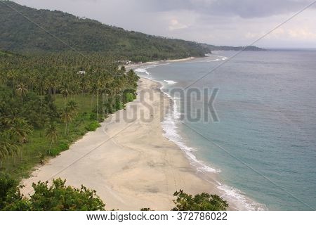 Pantai Setangi With Nobody On The Beach, Near Senggigi, Lombok, Indonesia. Exotic Tropical Destinati
