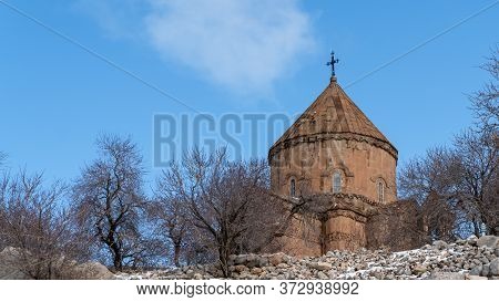 Akdamar Island, Van, Turkey - February 2020: Akdamar Island And Surp Church Akdamar Church Is An Imp