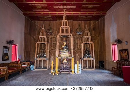 Chiang Rai, Thailand : 13 September 2018 : Three Buddha Statue Inside Viharn Of Wat Mung Muang Templ