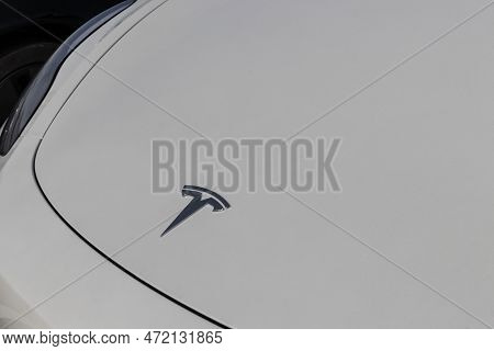 Indianapolis - Circa March 2023: Tesla Ev Electric Vehicles On Display. Tesla Products Include Elect