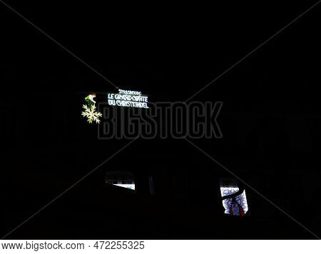 Illumination In Place Broglie - Strasbourg La Grand Conte Du Christkindel