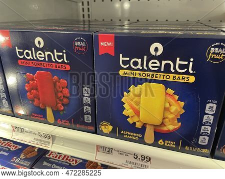 Grovetown, Ga Usa - 03 03 23: Grocery Store Talenti Ice Cream Sorbetto Bars