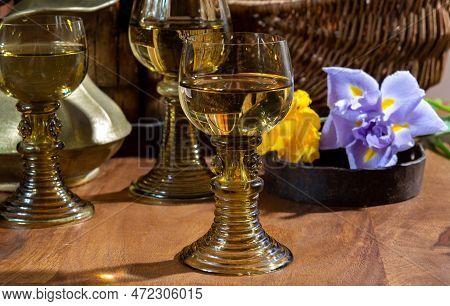Antique German Glassware, Old Dutch Style Rummer Or Roemer Glasses With White Wine And Flowers
