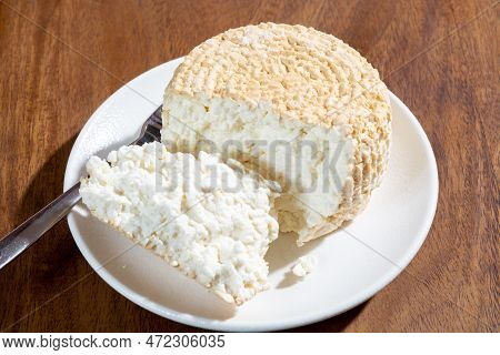 Polish Skimmed Fresh Smoked Milk Twarog Cheese, White Cow Cheese Compared To Curd, Quark, Or Cottage