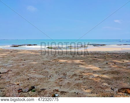 After Returning From A Neighbor's Wedding, I Went To The Beach And Took Pictures Of The Natural Land