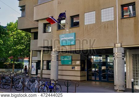 Annecy, France - 06 September 2022: The Entrance Of A French Public School Or College With Flaf, Par