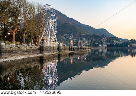 Lecco, Italy - April 2022: Large Ferris Wheel In Marina Of Lecco, A Town On The Shore Of Lake Como.