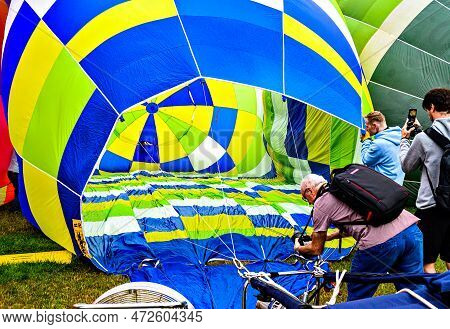 Igualada, Barcelona, July 07 De 2022. 26th European Balloons Festival. Concentration Of Hot Air Ball
