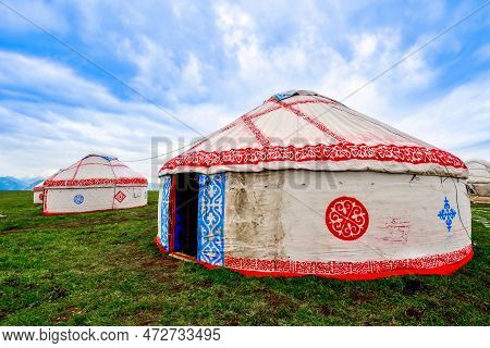 Kazakh Felt Houses On The Kalajun Prairie In Xinjiang