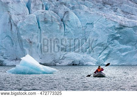 Glacier Kayak Mosevatnet Lake Folgefonna Glacier