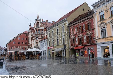 A Cloudy And Rainy Day In The Beautiful Old City. Maribor, Slovenia, Decemaber 10d, 2022.
