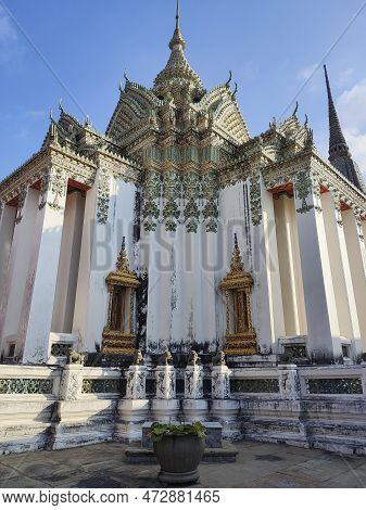 Magnificent Exteriors Of Phra Mondop In Wat Pho, Bangkok. This Scripture Hall Has Its Own Library Fi