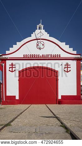 Alvor, Portugal, March 2023 - Old Lifeguard Station Building Dating From The 1920s In The Town Of Al