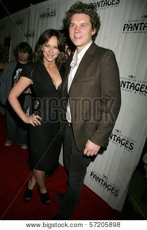 Jennifer Love Hewitt and Alex Beh  at the 
