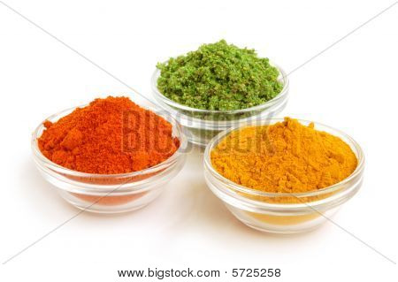 Haufen von Farbe Gewürze