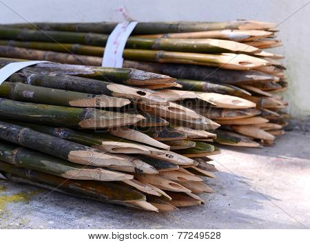Picket Bamboo Fence